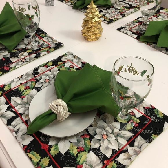 PLACEMATS - Picture 7 of 9